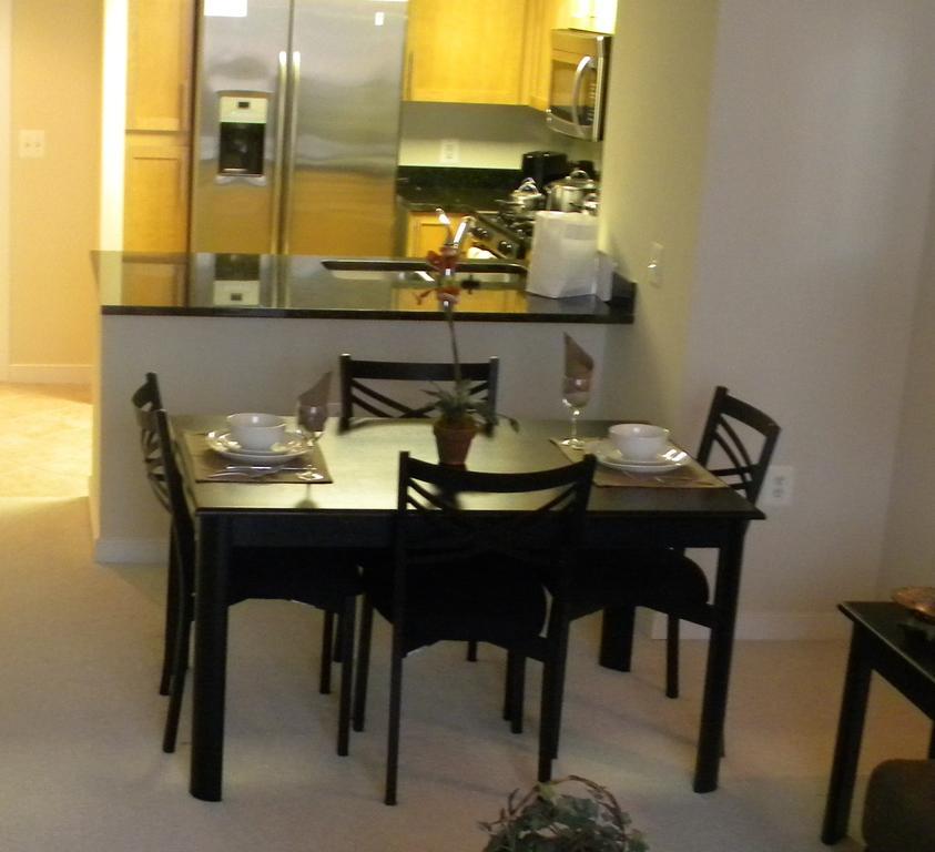 Madison Hospitality At 1401 Joyce Street 阿林顿 客房 照片