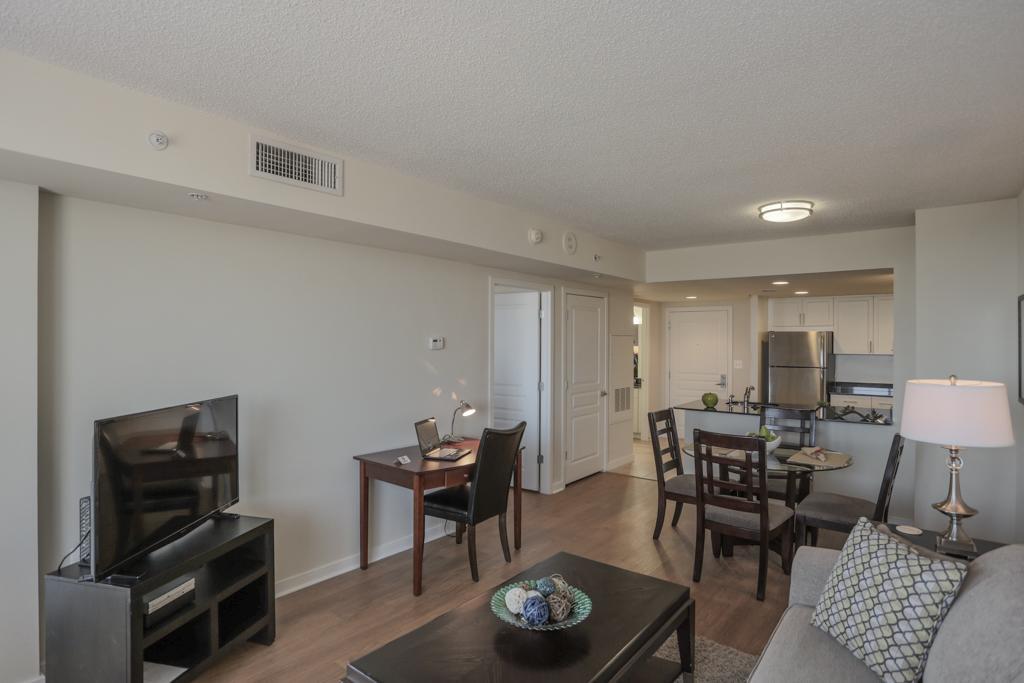 Madison Hospitality At 1401 Joyce Street 阿林顿 外观 照片