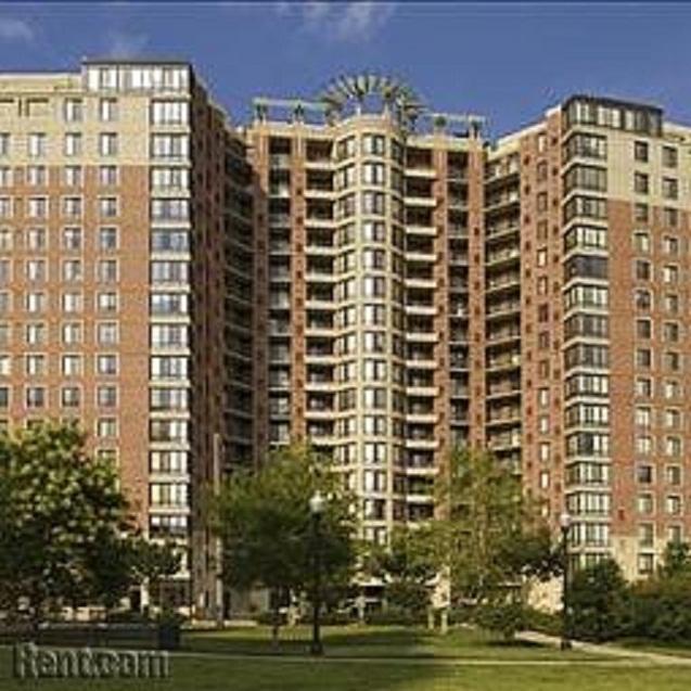 Madison Hospitality At 1401 Joyce Street 阿林顿 外观 照片
